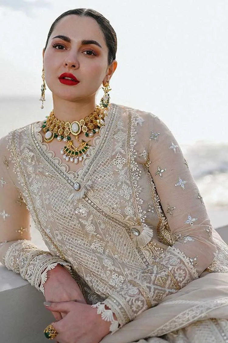 01 Aiyla Sahil Luxury Lawn Collection