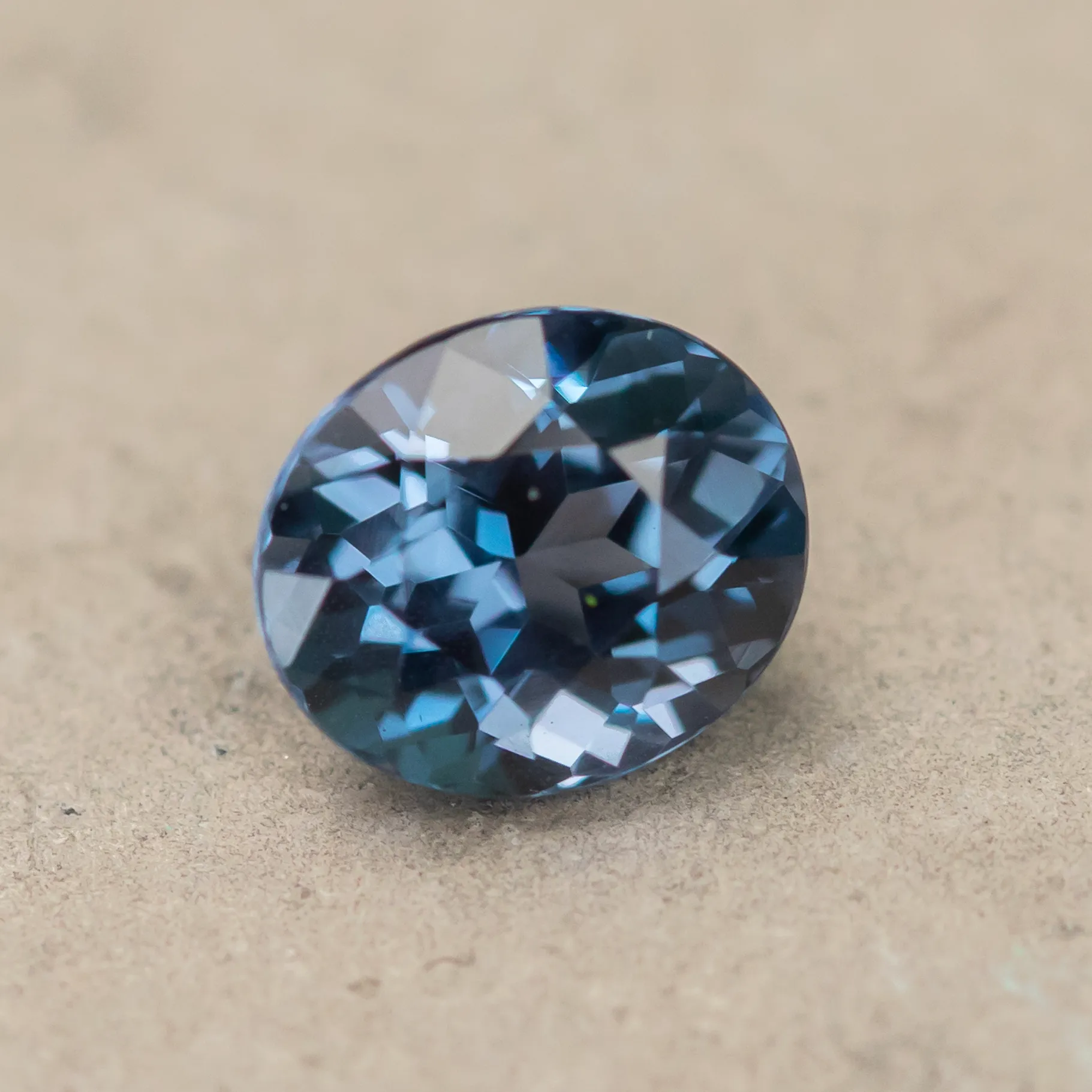 1.78CT OVAL SRI LANKAN SPINEL, PURPLE INDIGO, 7.7X6.6MM