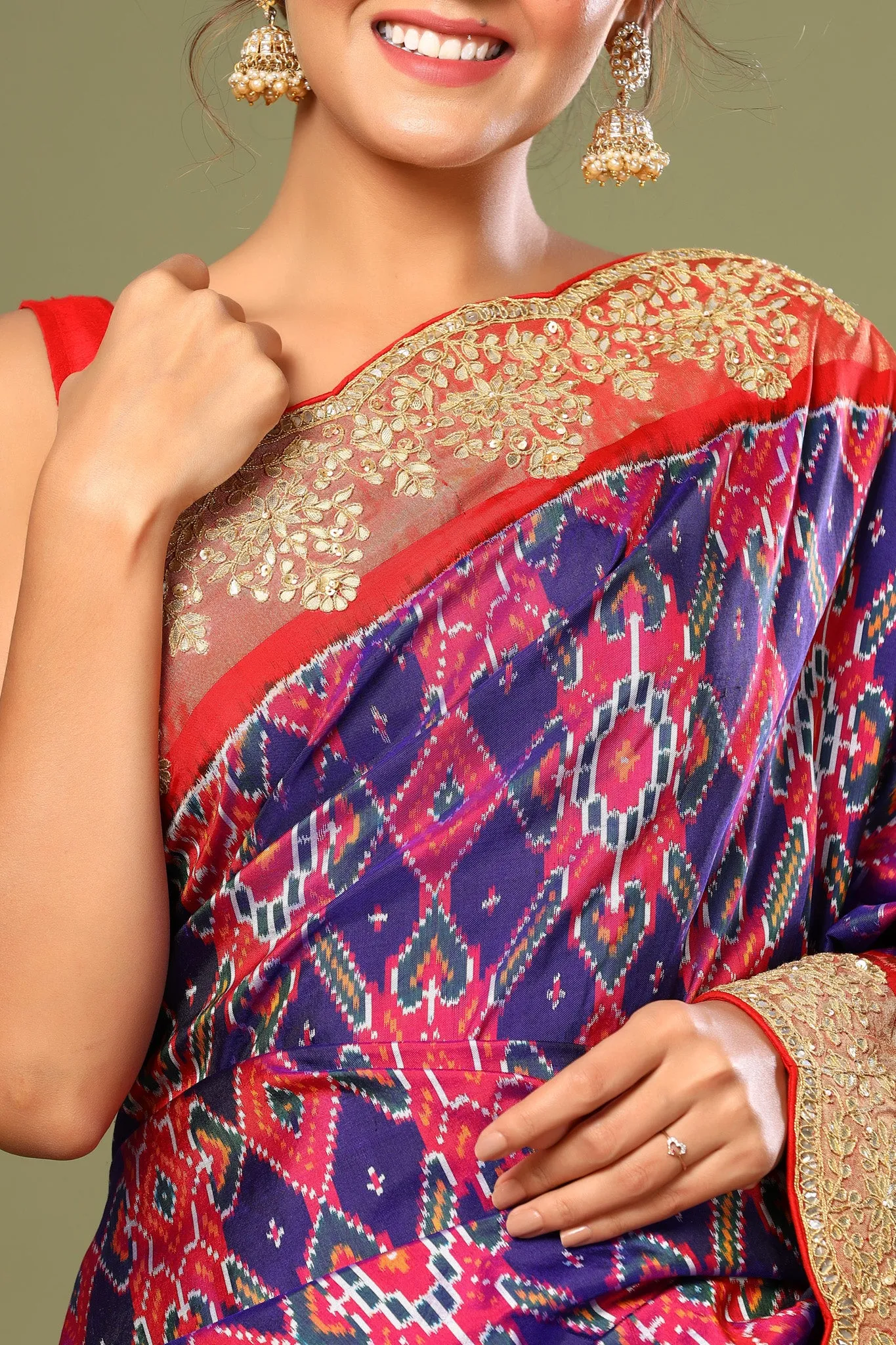 90Z522-RO Purple Patola Silk Sari with Red Scalloped Border