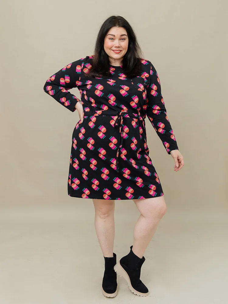 Abby Long Sleeve Plus Size Dress - Memphis Shapes Black