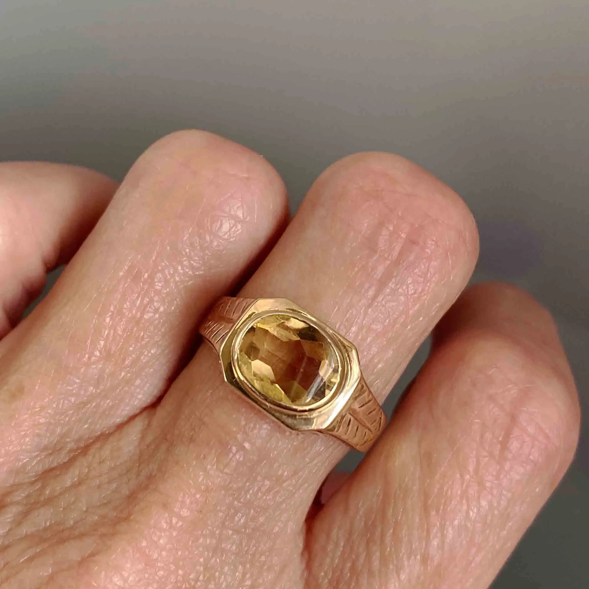 Art Deco Gold Smooth Top Citrine Ring, Sz 8.75