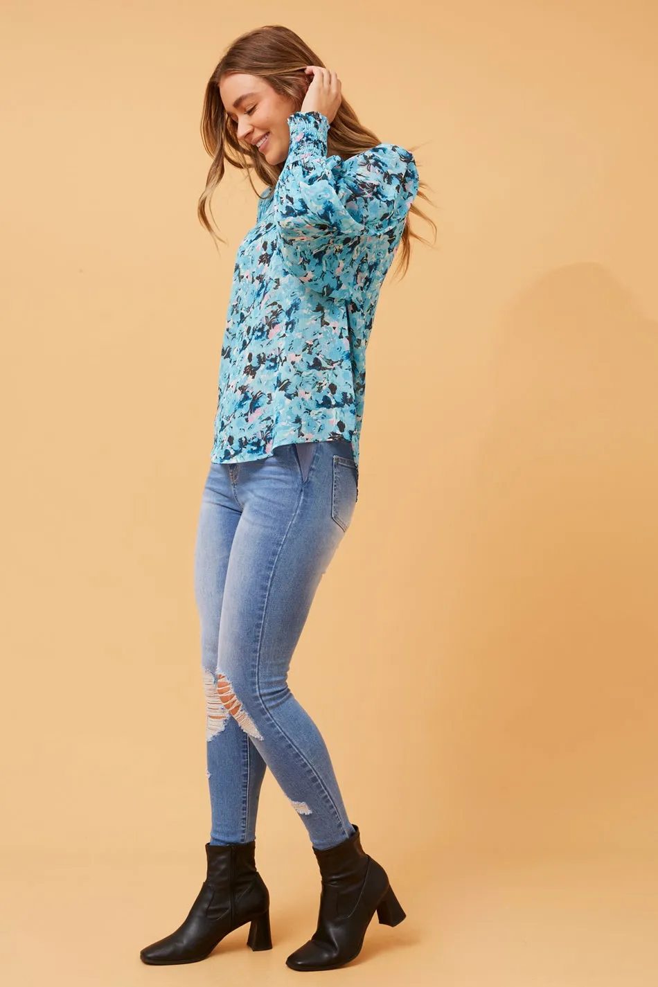 CLASSIC FLORAL PRINT BLOUSE