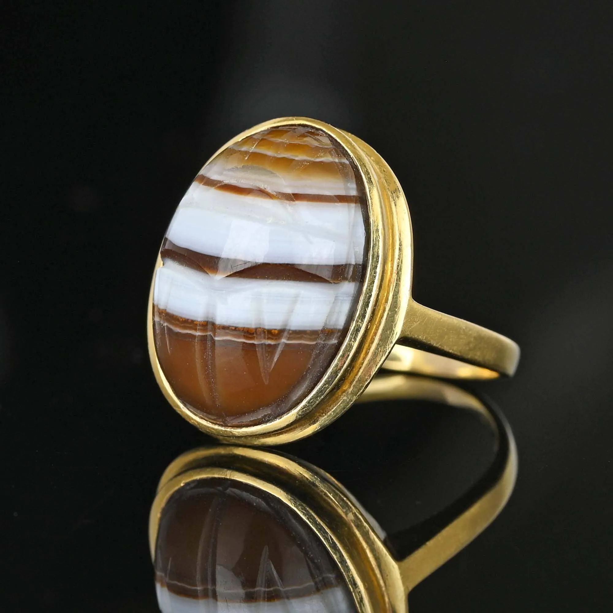 Egyptian Revival 14K Gold Banded Agate Scarab Ring