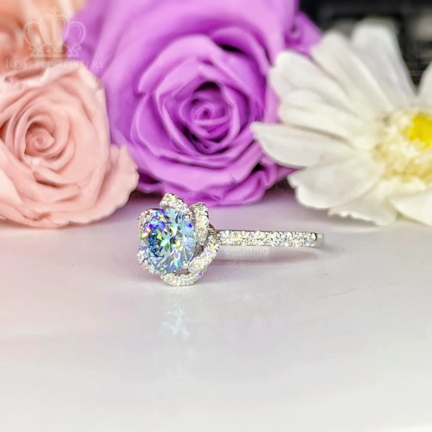 Floral Halo Diamond Engagement Ring - LGR061s