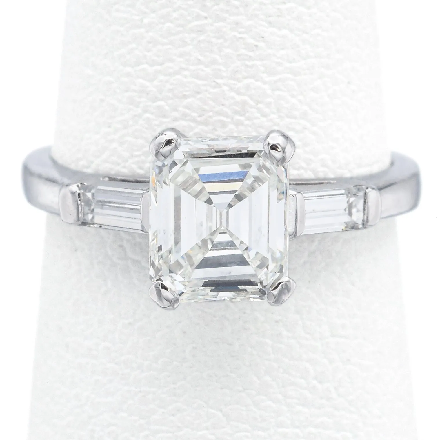 GIA Certified 1.22Ct Emerald Cut I VS Center Diamond Platinum Ring 1.51TCW