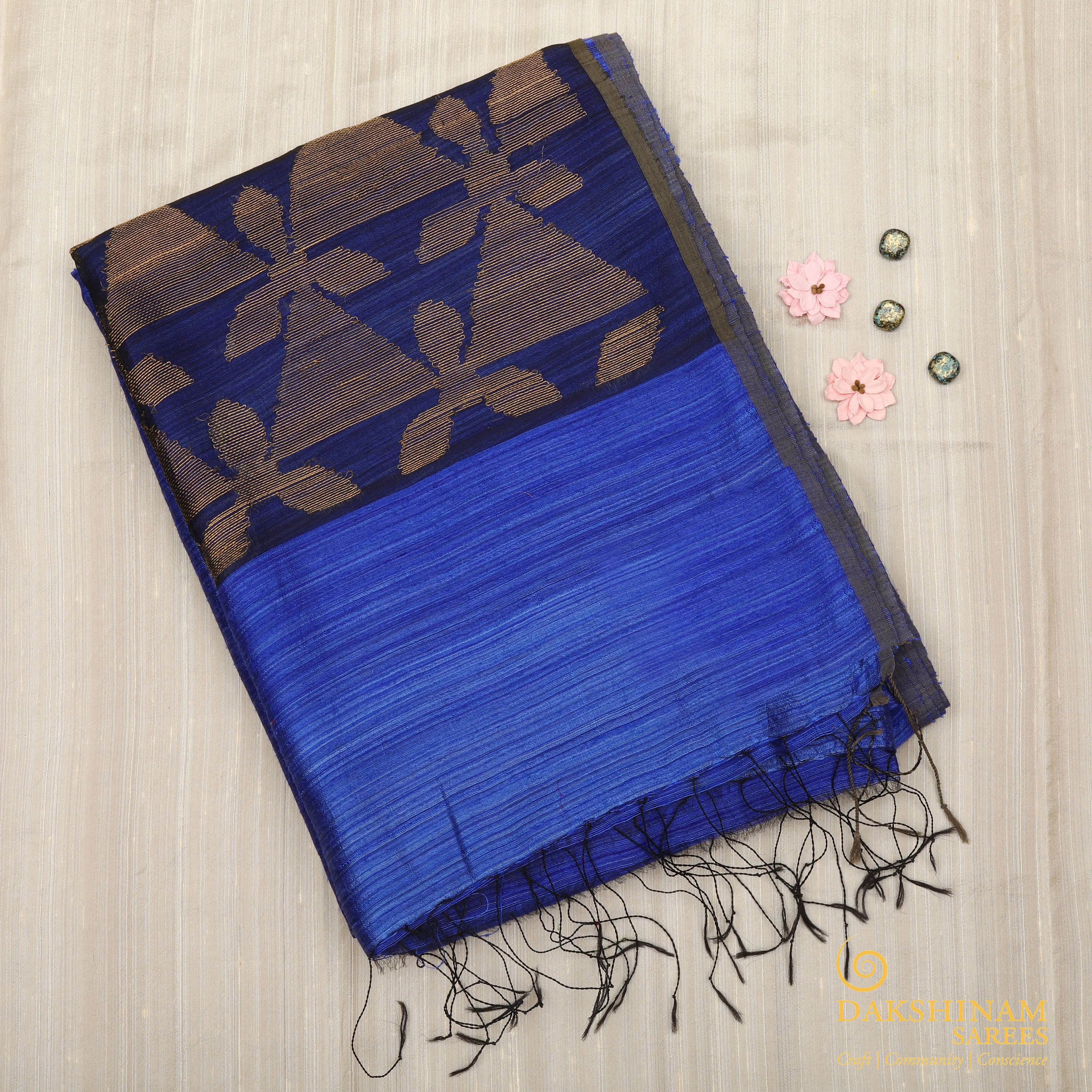 Handwoven Blue Matka Silk Saree - 1219T001062DSC