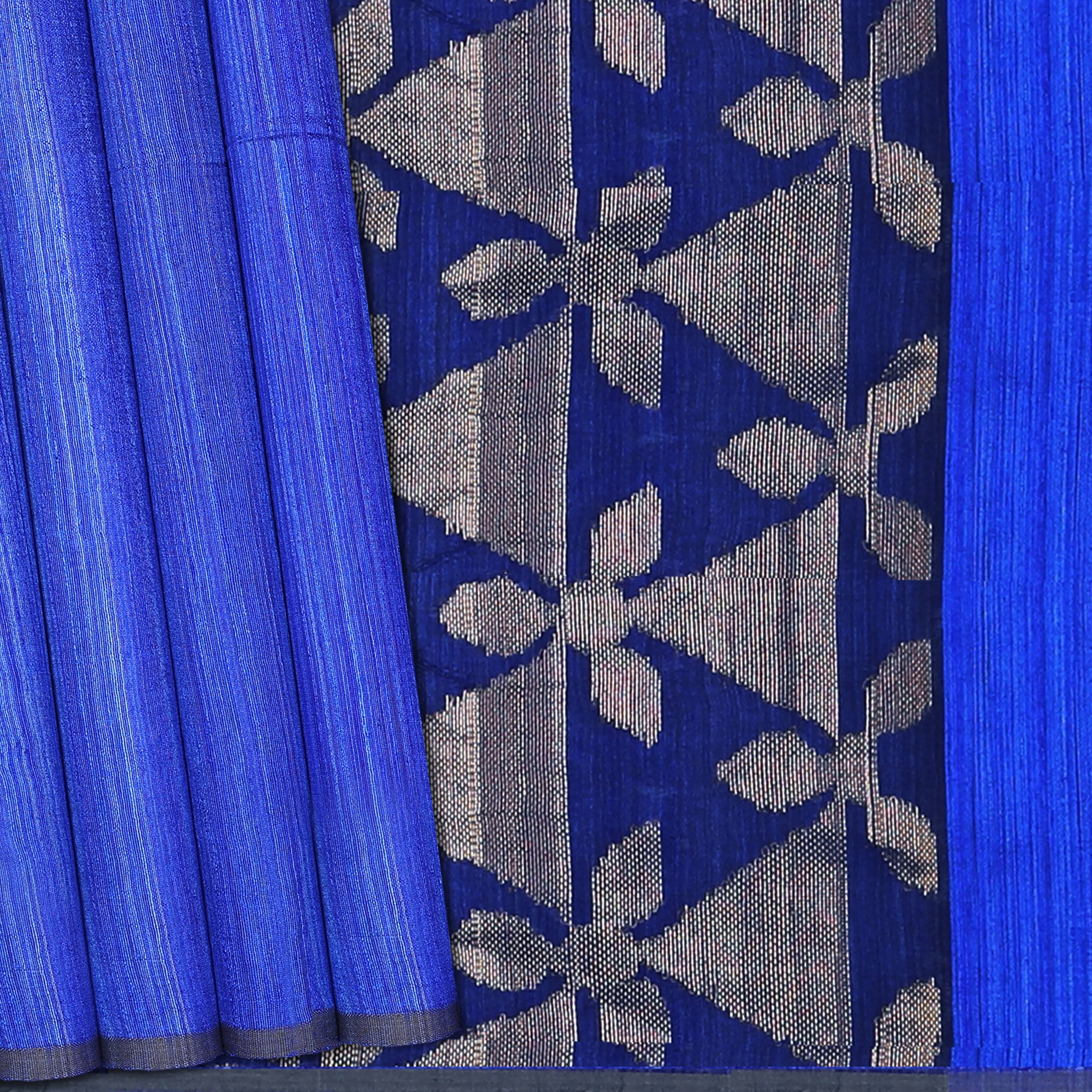 Handwoven Blue Matka Silk Saree - 1219T001062DSC