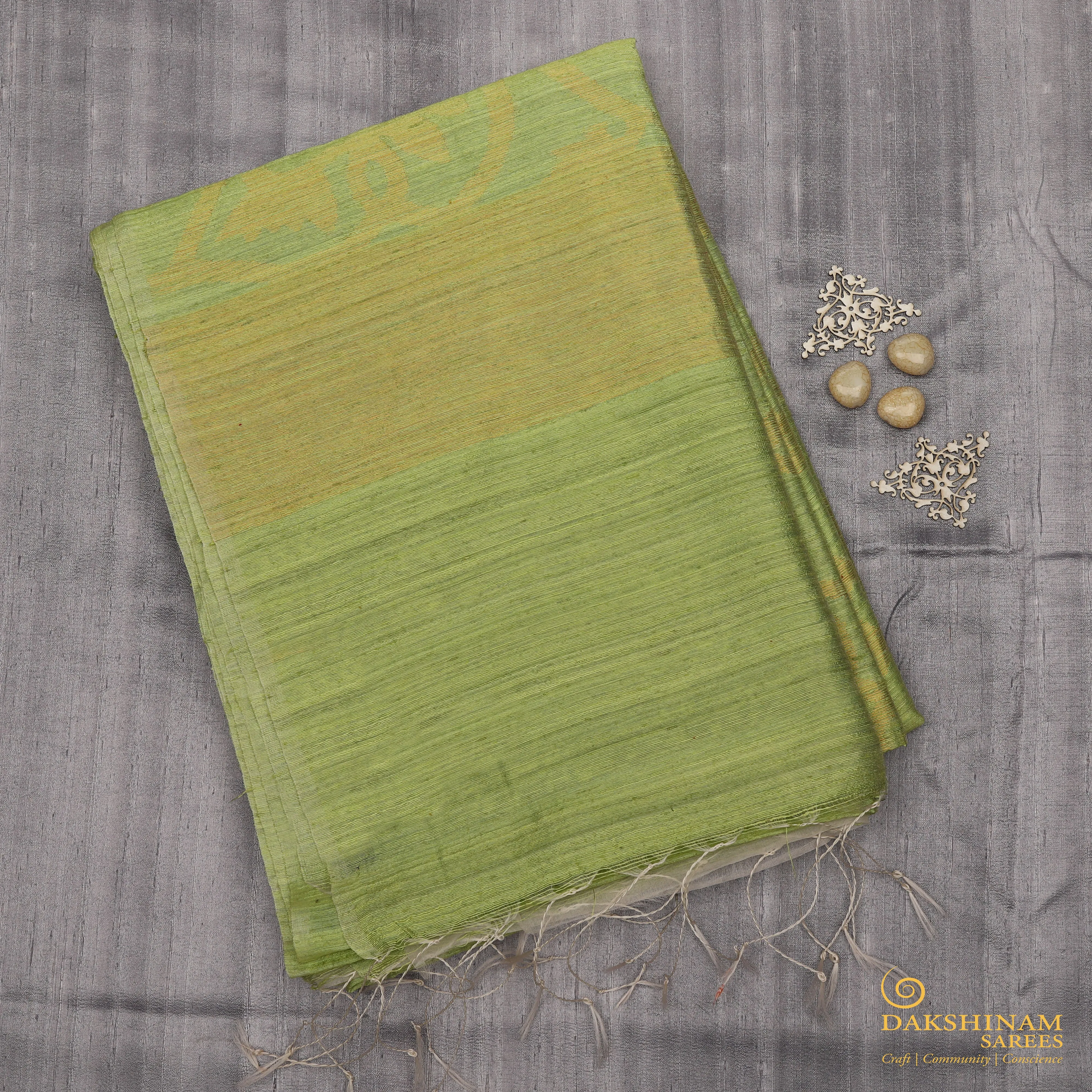 Handwoven Green Matka Silk Saree - 1207T001066DSC