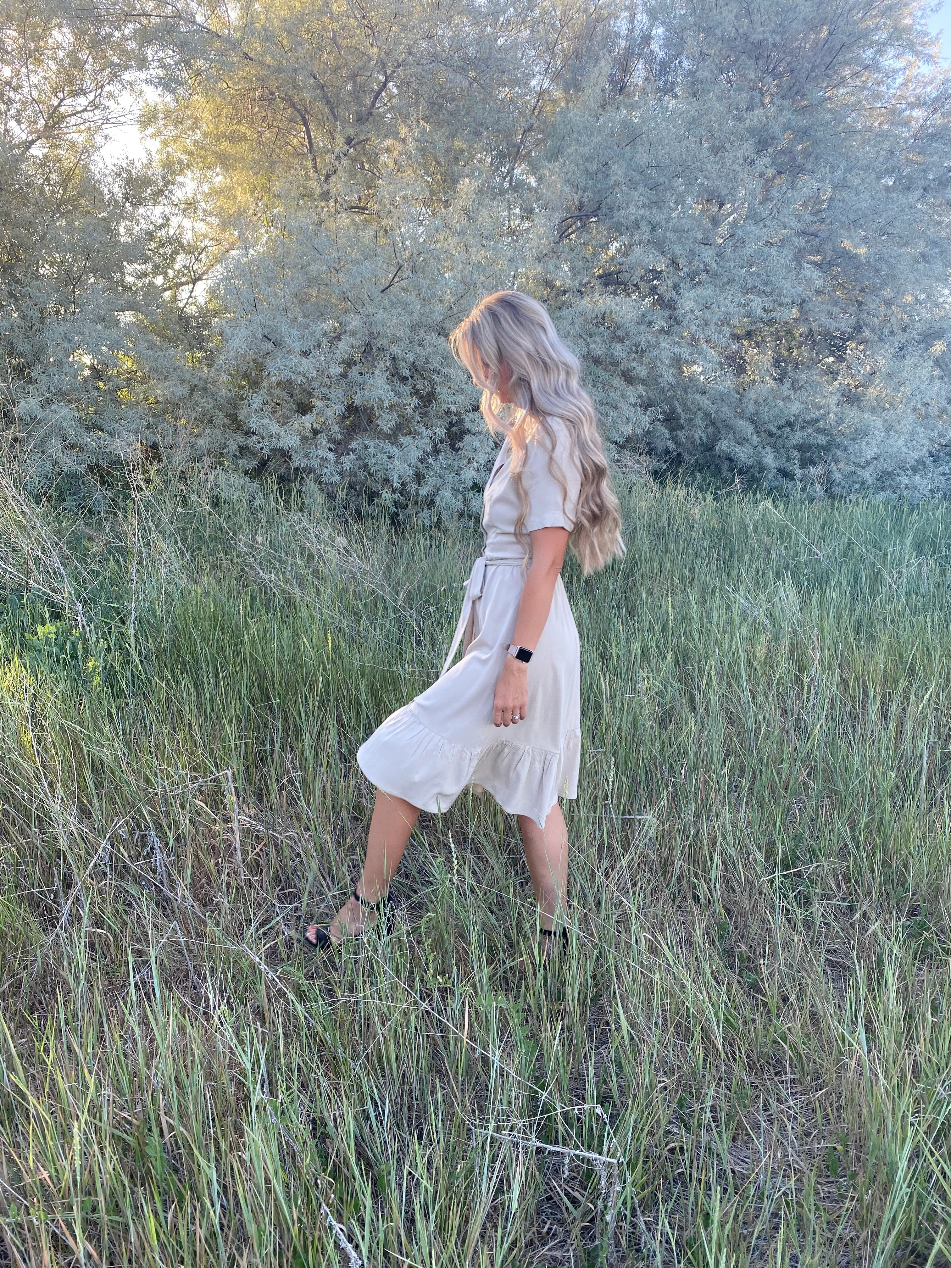 Jayda Midi Dress in Linen