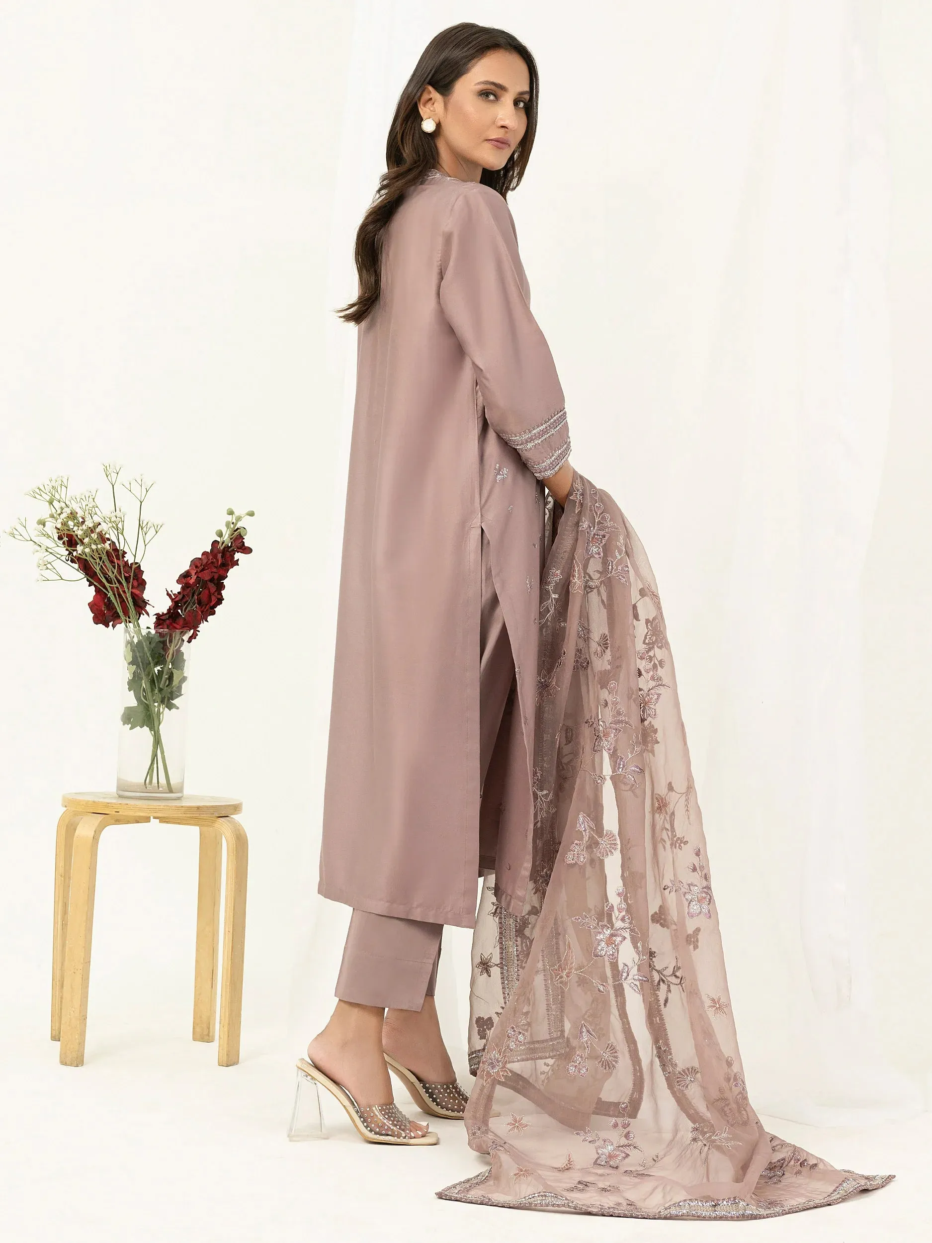 Limelight Tea-Pink Satin Embroidered 3-Piece Suit (P9207SU)