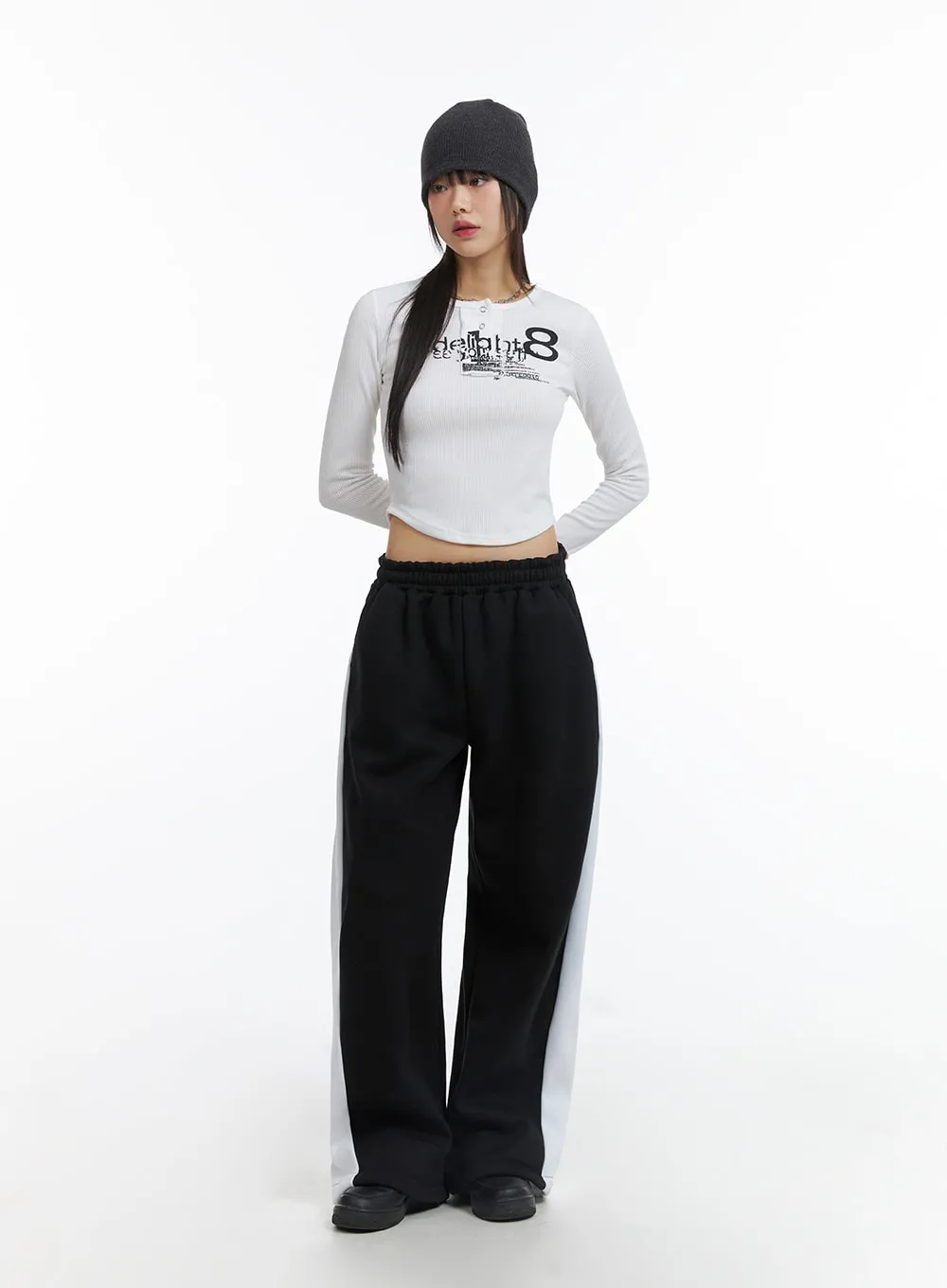 Slim Fit Graphic Lettering Long Sleeve Crop Top CJ412