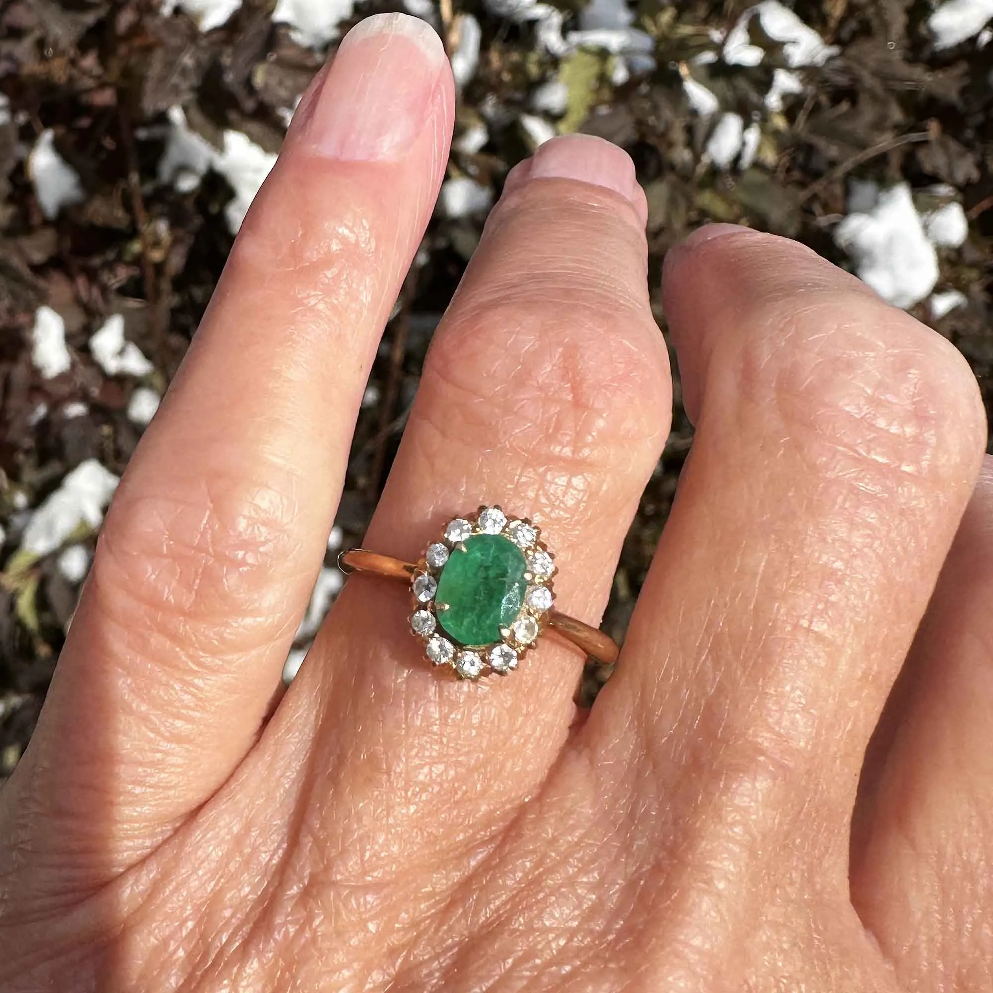 Vintage 14K Gold Diamond Cluster Halo Emerald Ring