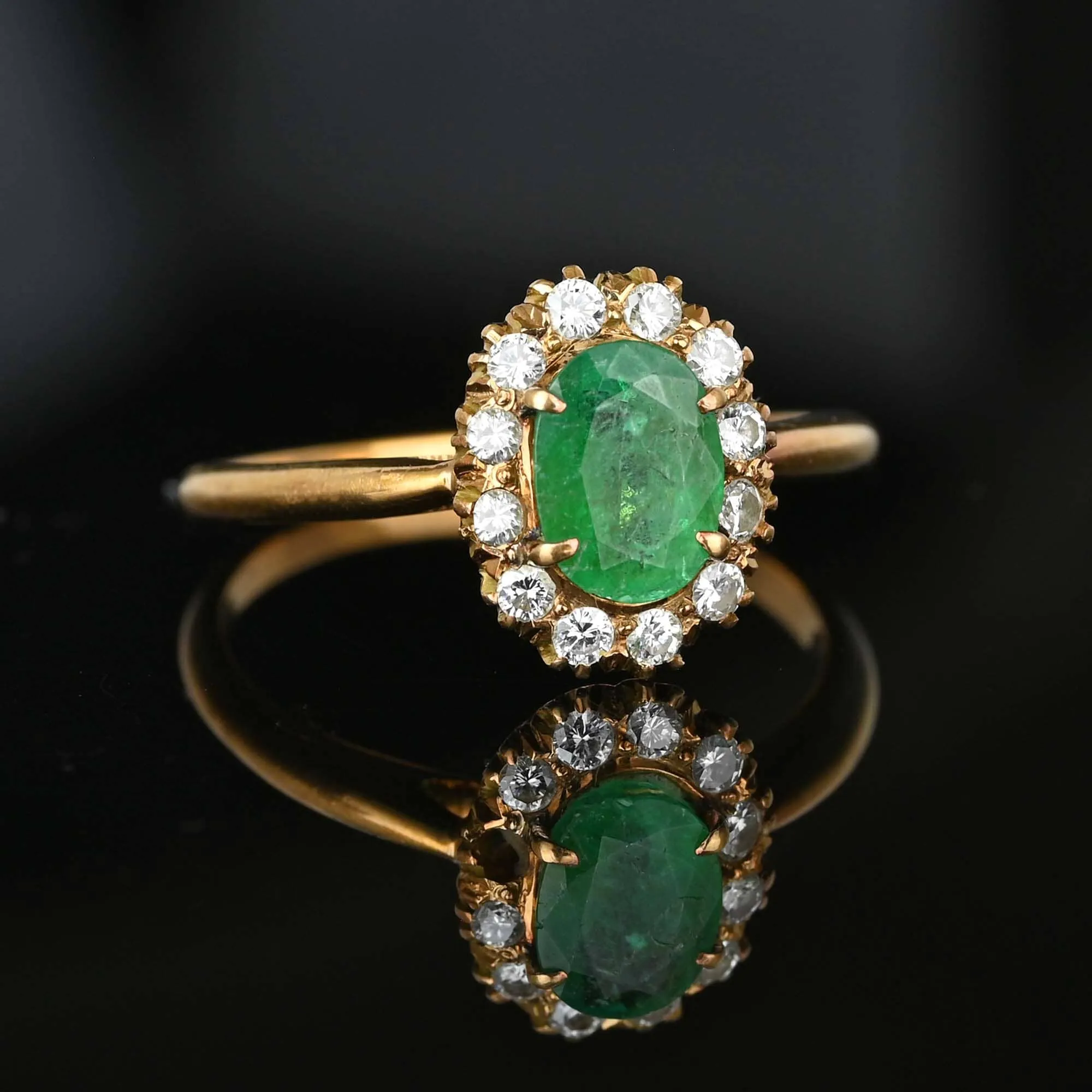 Vintage 14K Gold Diamond Cluster Halo Emerald Ring