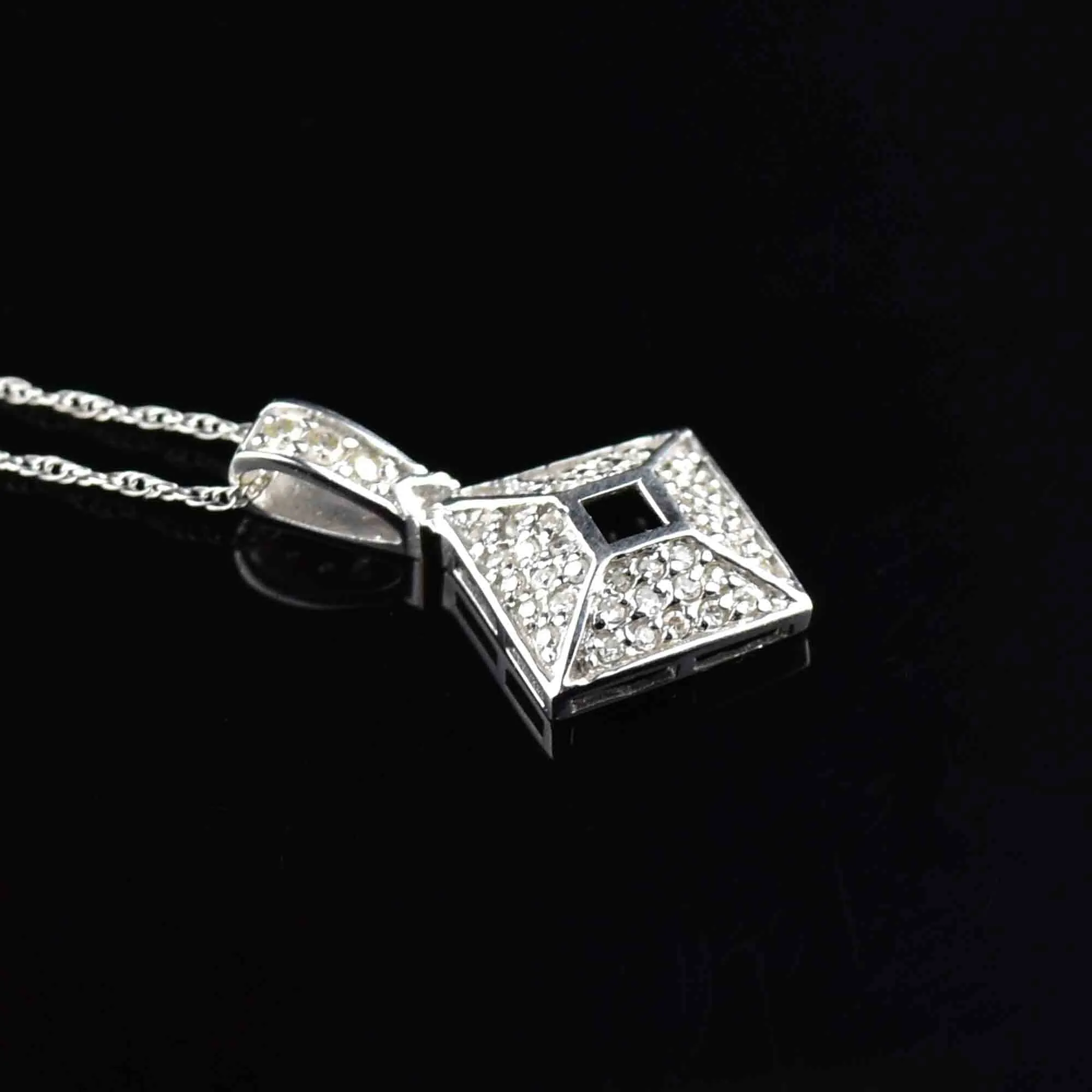 Vintage 14K White Gold Diamond Cluster Pendant